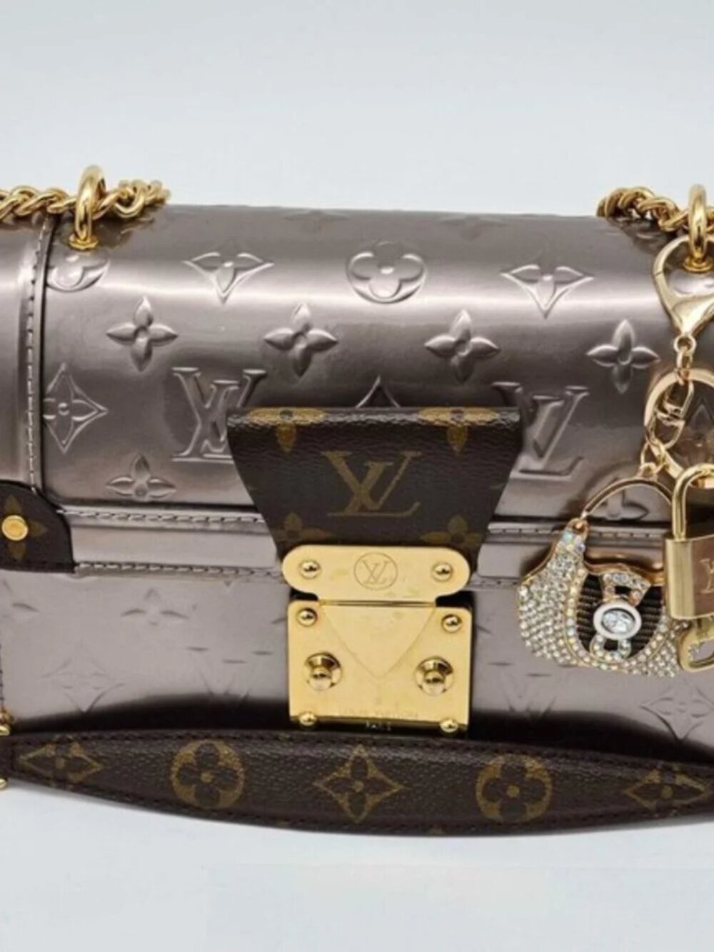 Authentic Louis Vuitton Gold Lock & Key ✨ Bag Charm Unbranded Bag Keychain - Picture 4 of 9